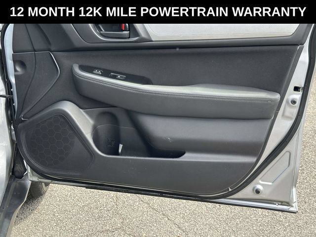 Used 2019 Subaru Outback 2.5i AWD/4WD image 8