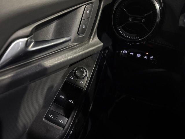 Used 2025 Chevrolet Equinox LT AWD/4WD image 21