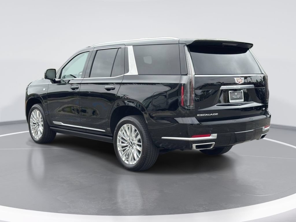 Certified 2026 Cadillac Escalade Luxury RWD image 5