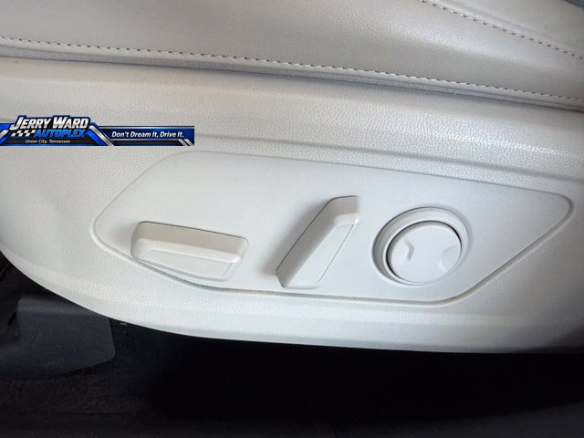Used 2025 Kia Sorento SX FWD image 20