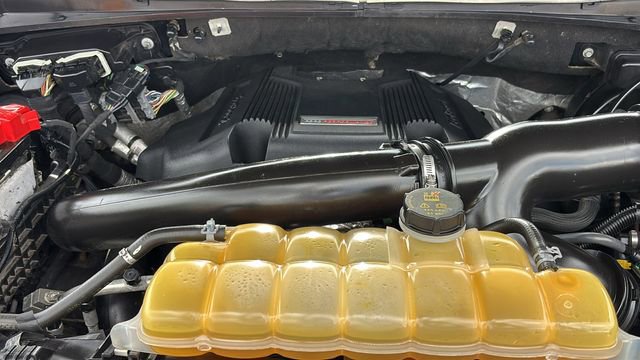 Used 2018 Ford F150 Raptor w/ Equipment Group 802A Luxury image 37