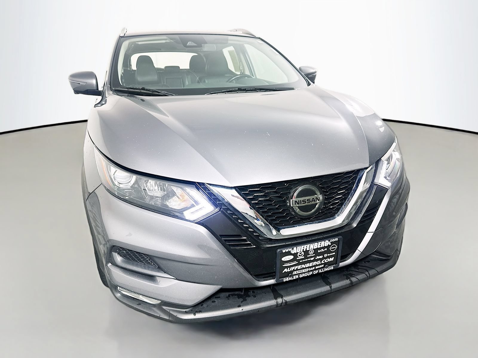 Certified 2022 Nissan Rogue Sport SV w/ Technology Package AWD/4WD image 1