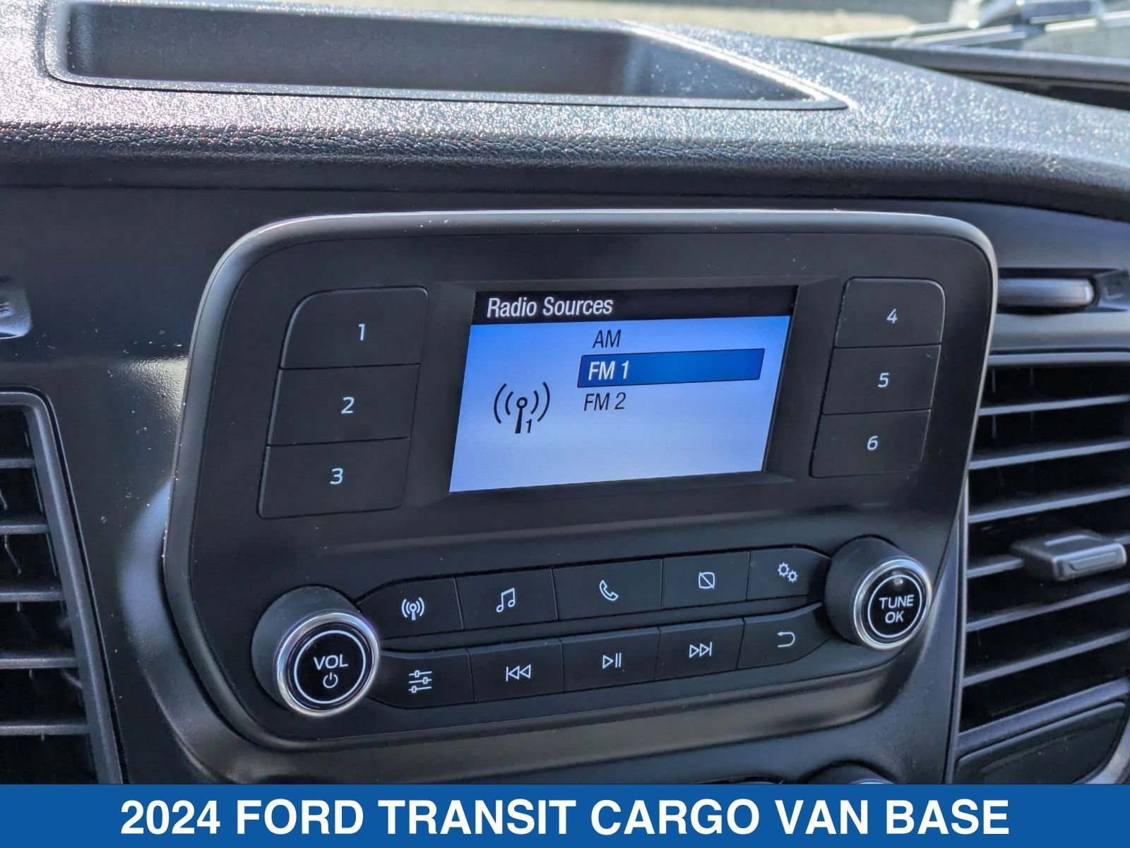 Used 2024 Ford Transit 250 Low Roof w/ Exterior Upgrade Package RWD image 23