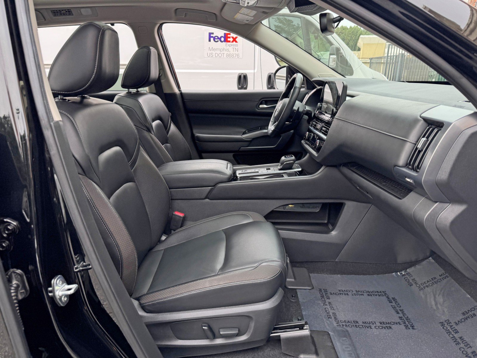 Used 2022 Nissan Pathfinder SL w/ SL Premium Package FWD image 15