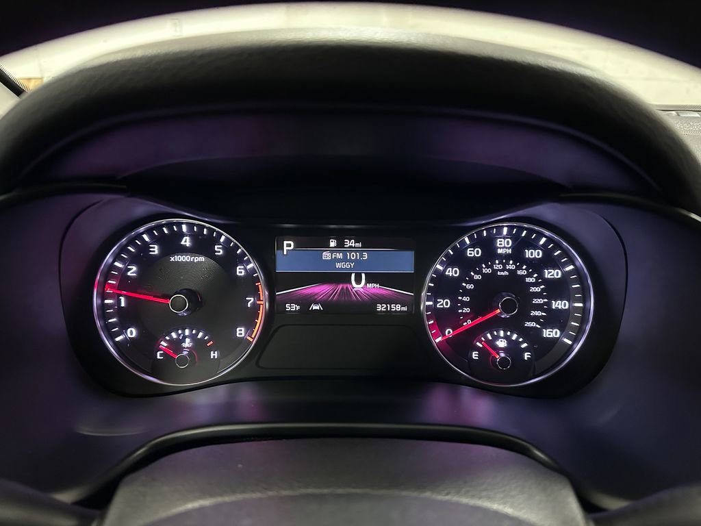 Used 2023 Kia Forte LXS image 29