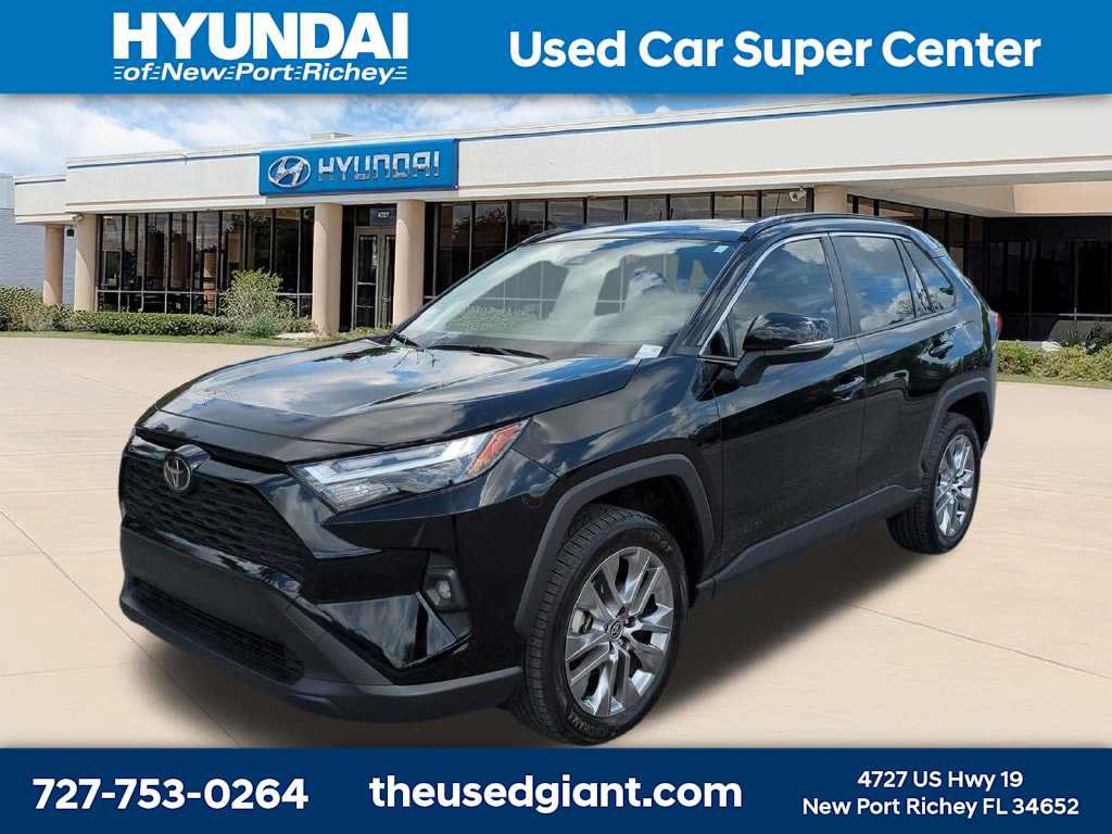 Used 2023 Toyota RAV4 XLE Premium FWD image 1