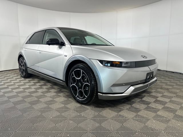 Used 2024 Hyundai Ioniq 5 Limited image 2