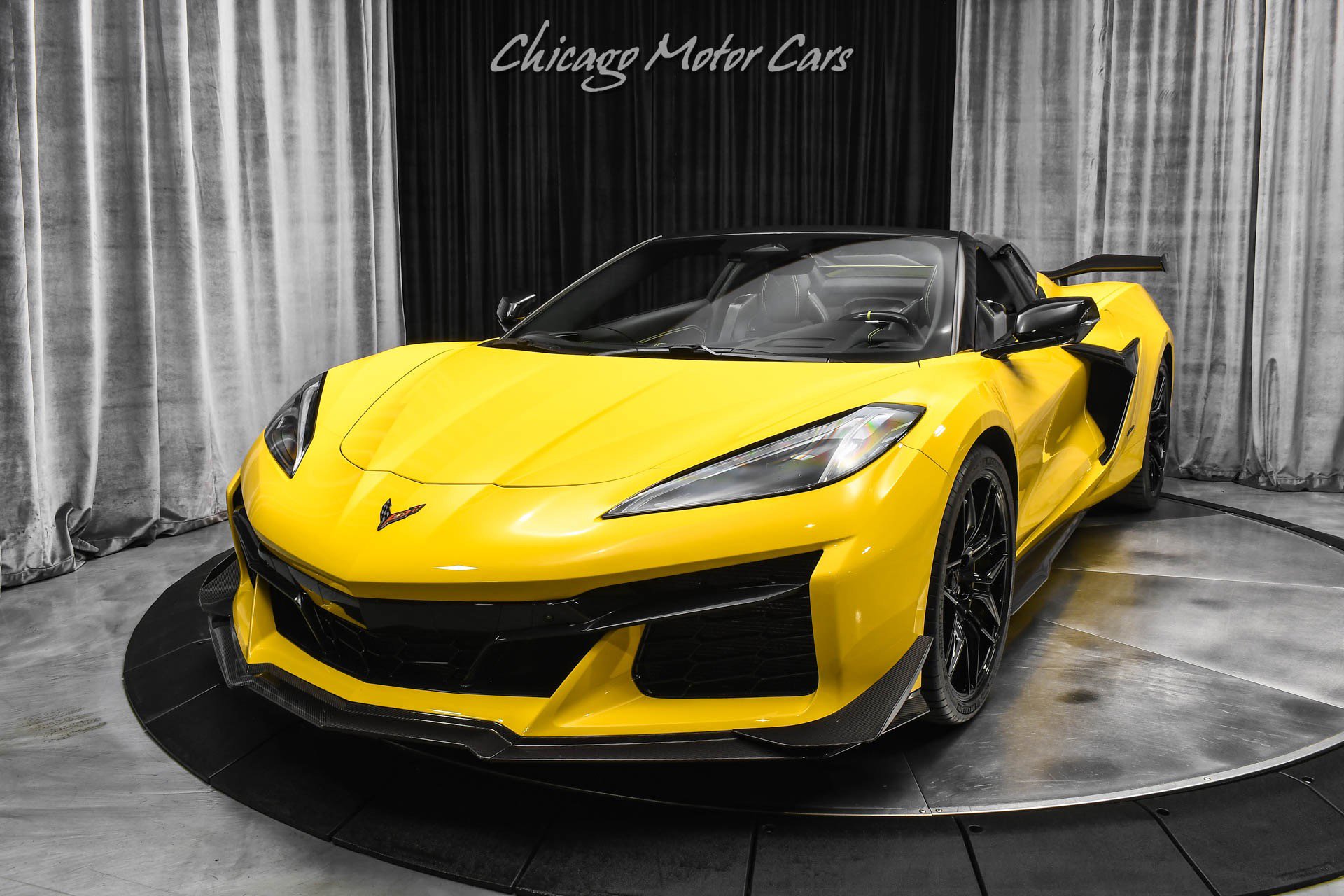 Used 2025 Chevrolet Corvette Z06 w/ Stealth Interior Trim Package image 2