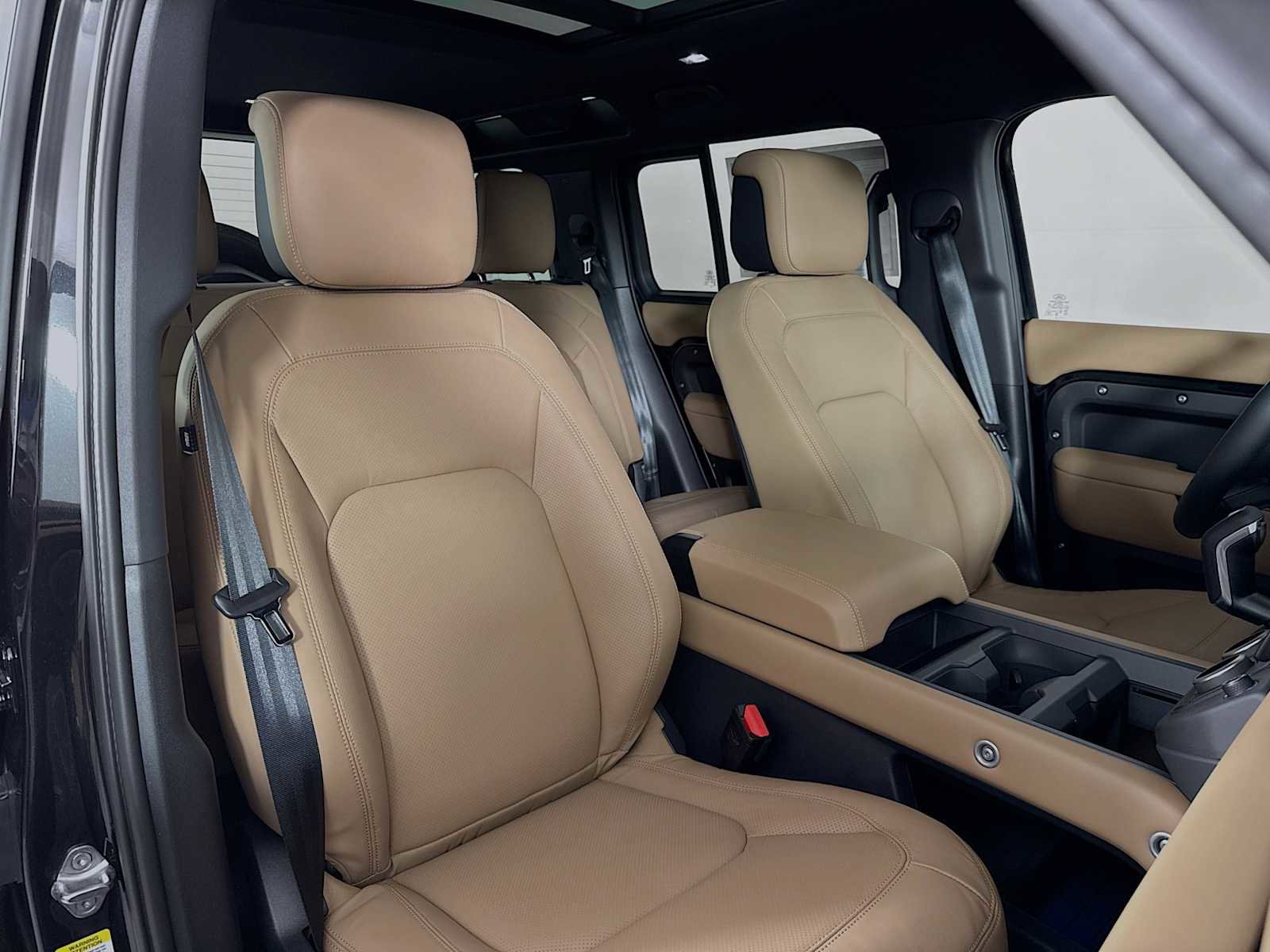 New 2026 Land Rover Defender 110 X-Dynamic SE AWD/4WD image 26