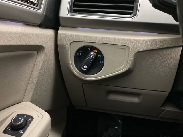 Used 2019 Volkswagen Atlas SEL Premium image 23