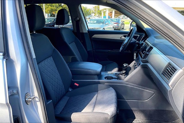 Used 2018 Volkswagen Atlas S FWD image 7