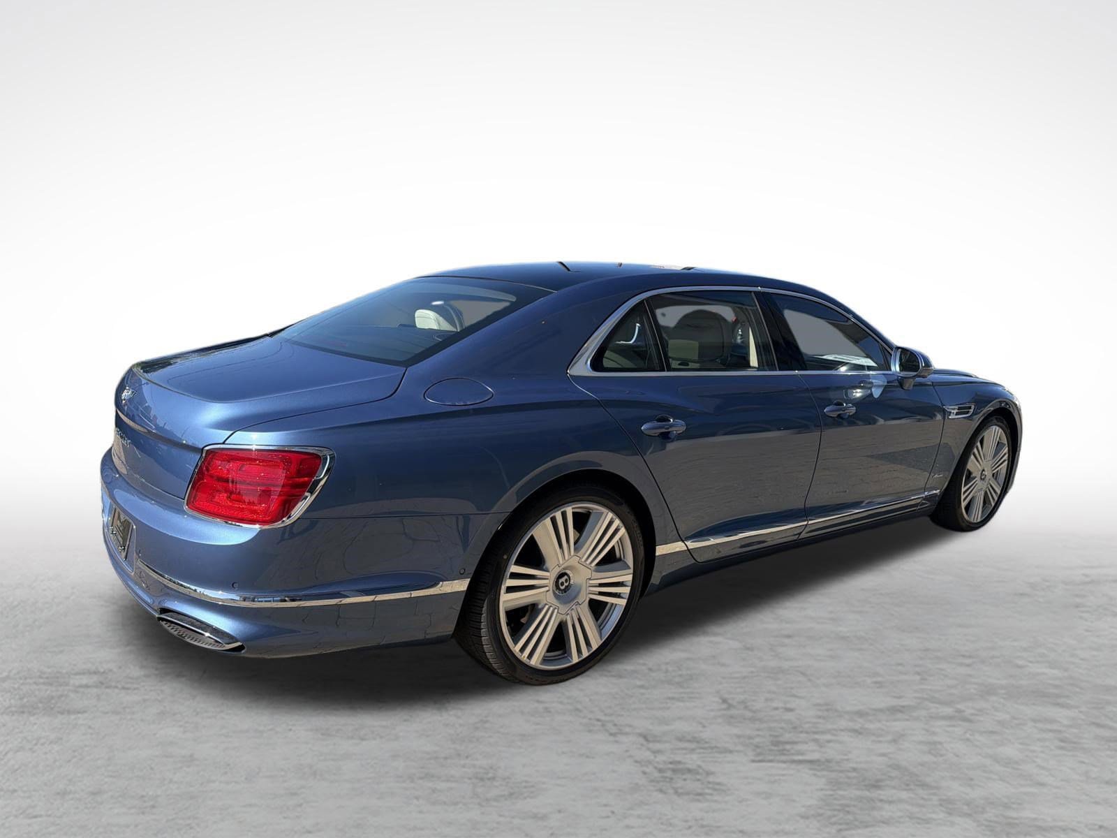 New 2026 Bentley Flying Spur Plug-In Hybrid AWD/4WD image 11