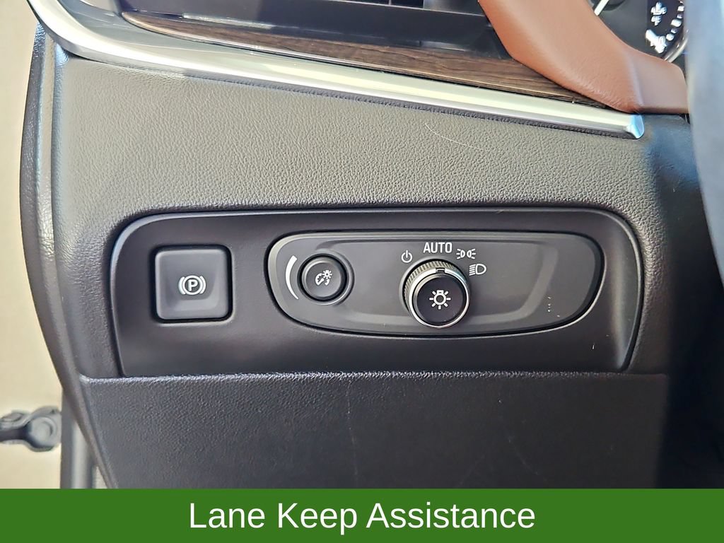 Used 2020 Buick Enclave Avenir w/ Avenir Technology Package AWD/4WD image 15