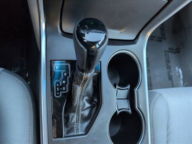 Used 2017 Toyota Camry LE image 12