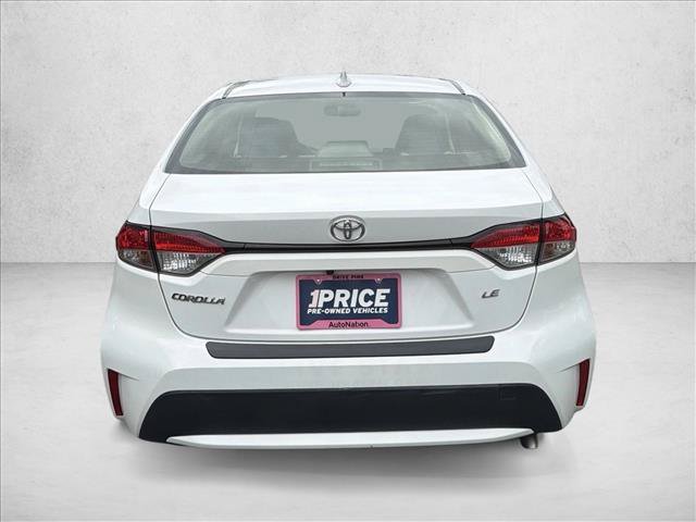 Used 2020 Toyota Corolla LE FWD image 6