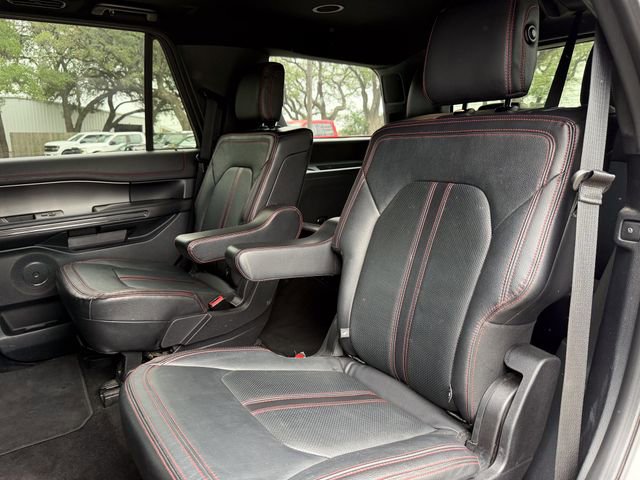 Used 2019 Ford Expedition Limited w/ Equipment Group 303A RWD image 18