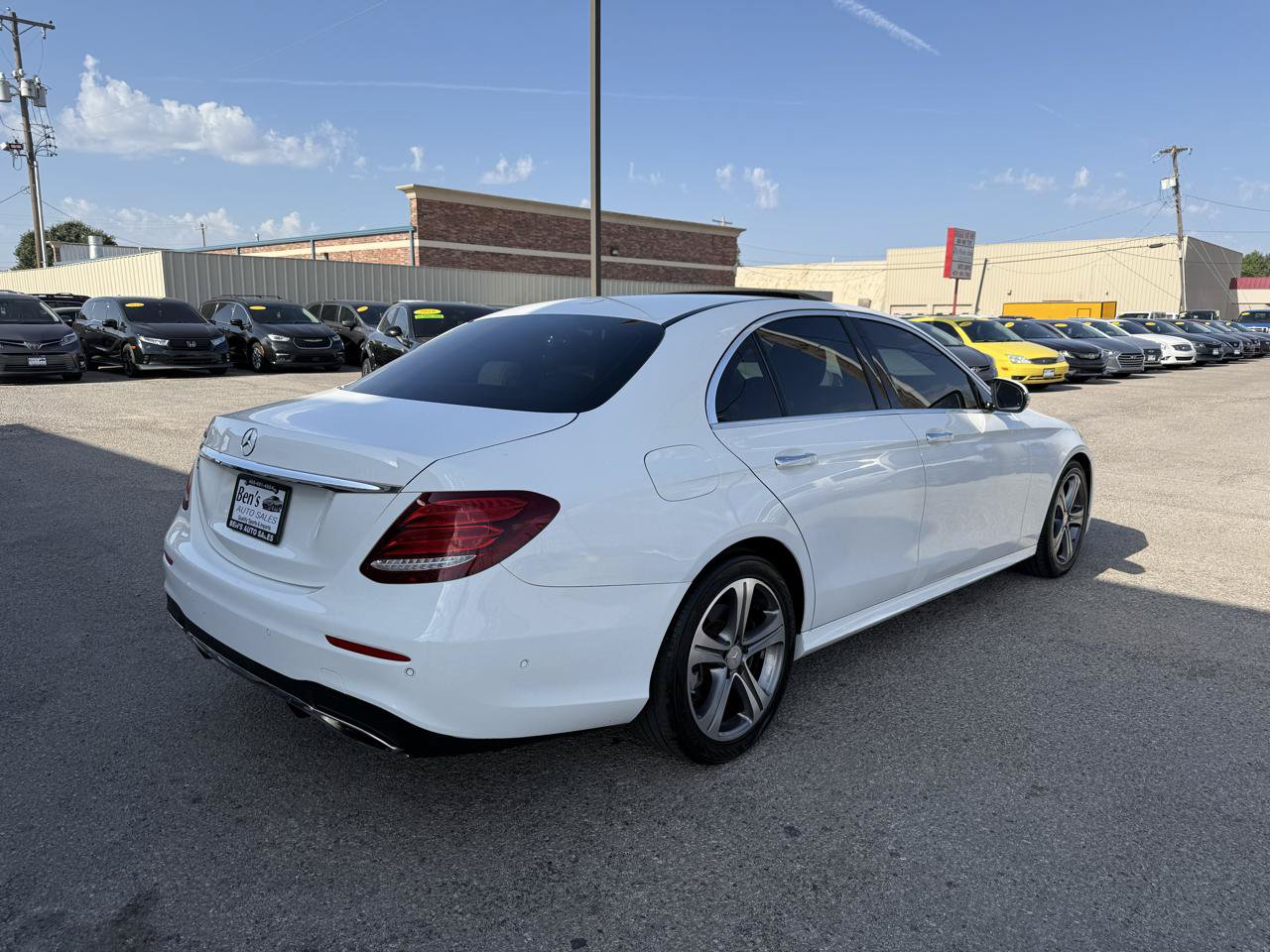Used 2017 Mercedes-Benz E 300 image 6