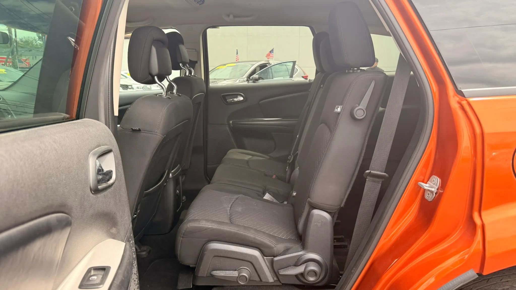 Used 2011 Dodge Journey Mainstreet w/ Popular Equipment Group AWD/4WD image 13
