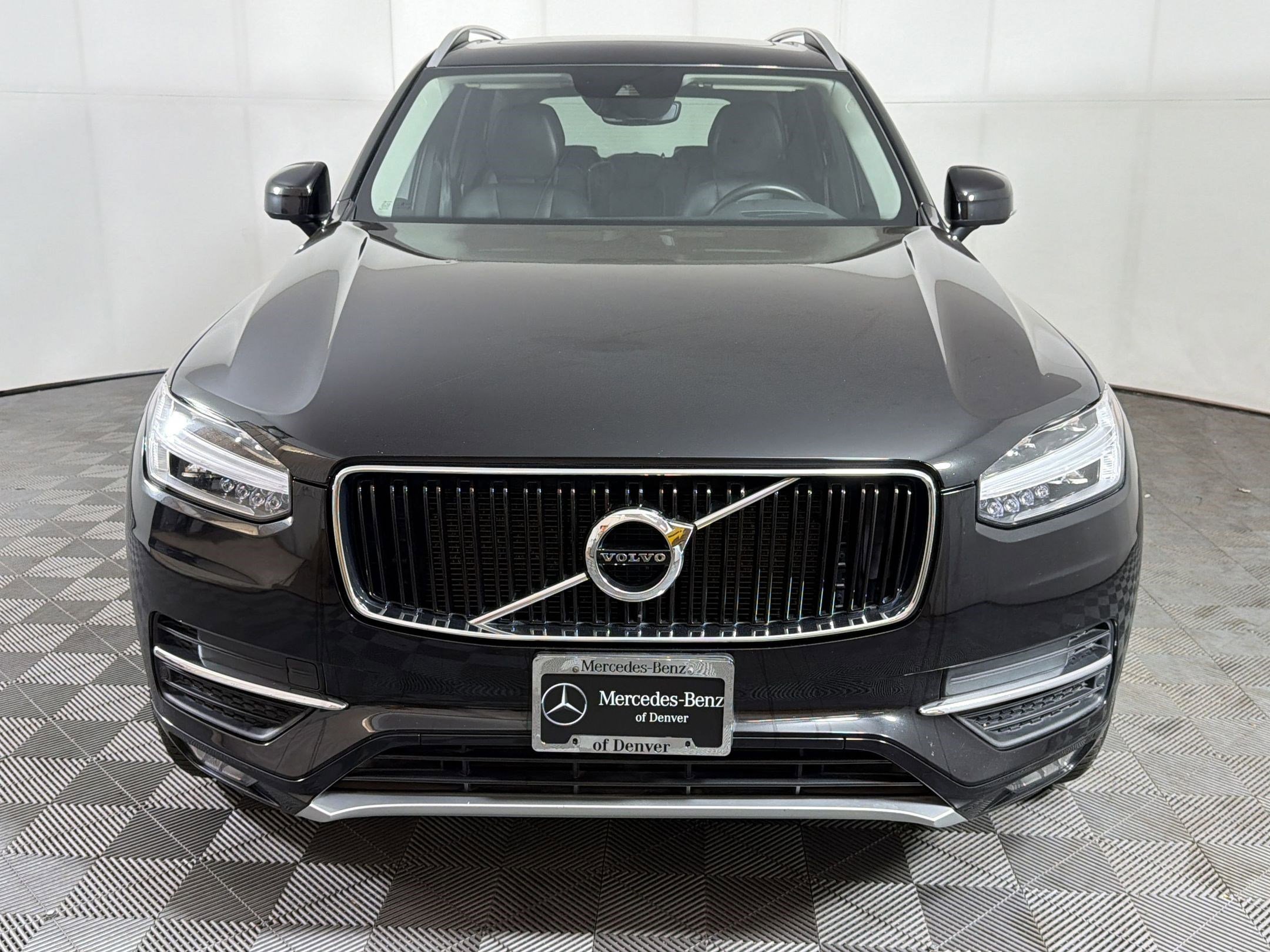 Used 2019 Volvo XC90 T5 Momentum w/ Protection Package Premier image 6