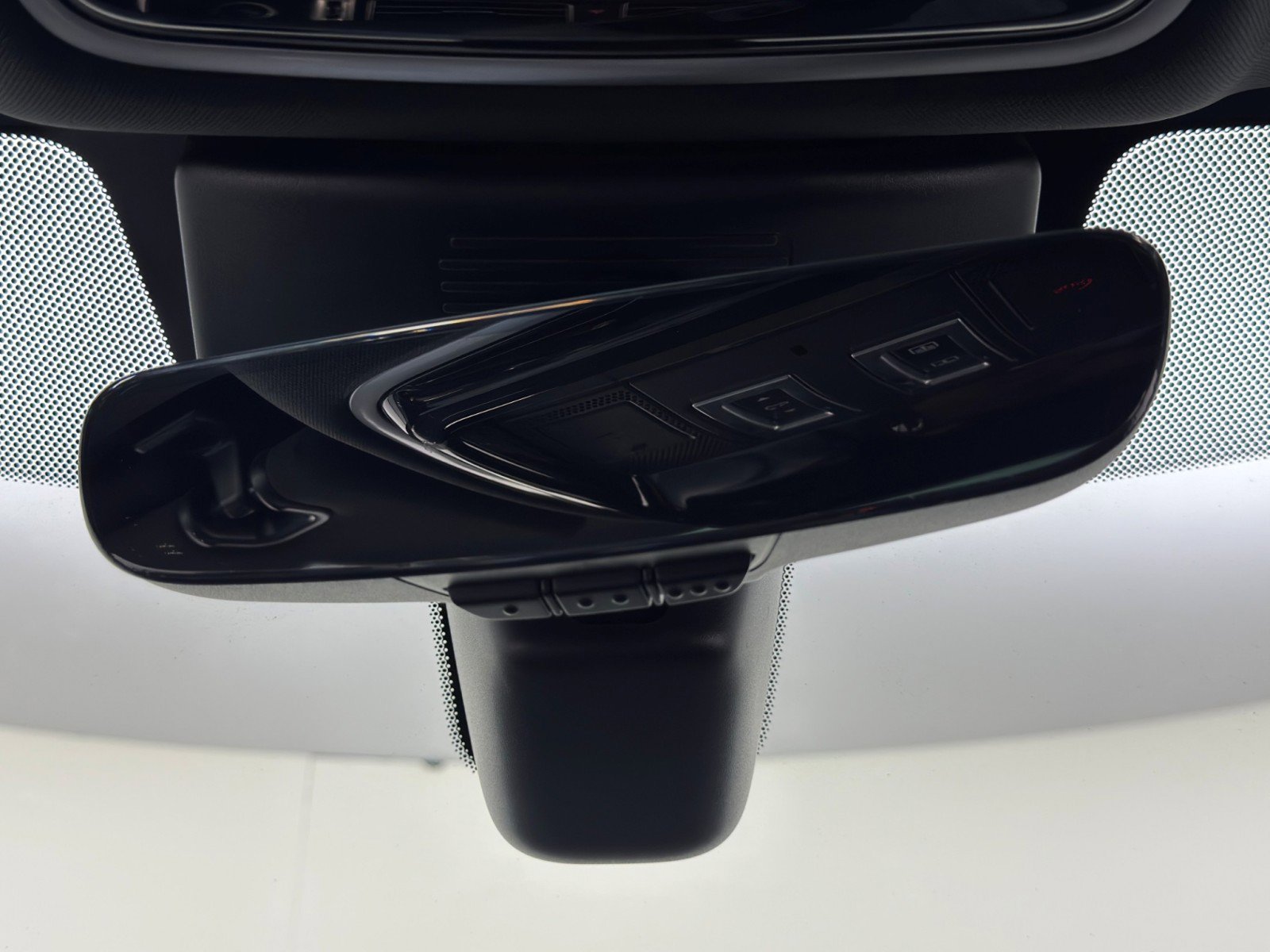 Used 2021 Land Rover Range Rover P525 Westminster Edition image 38