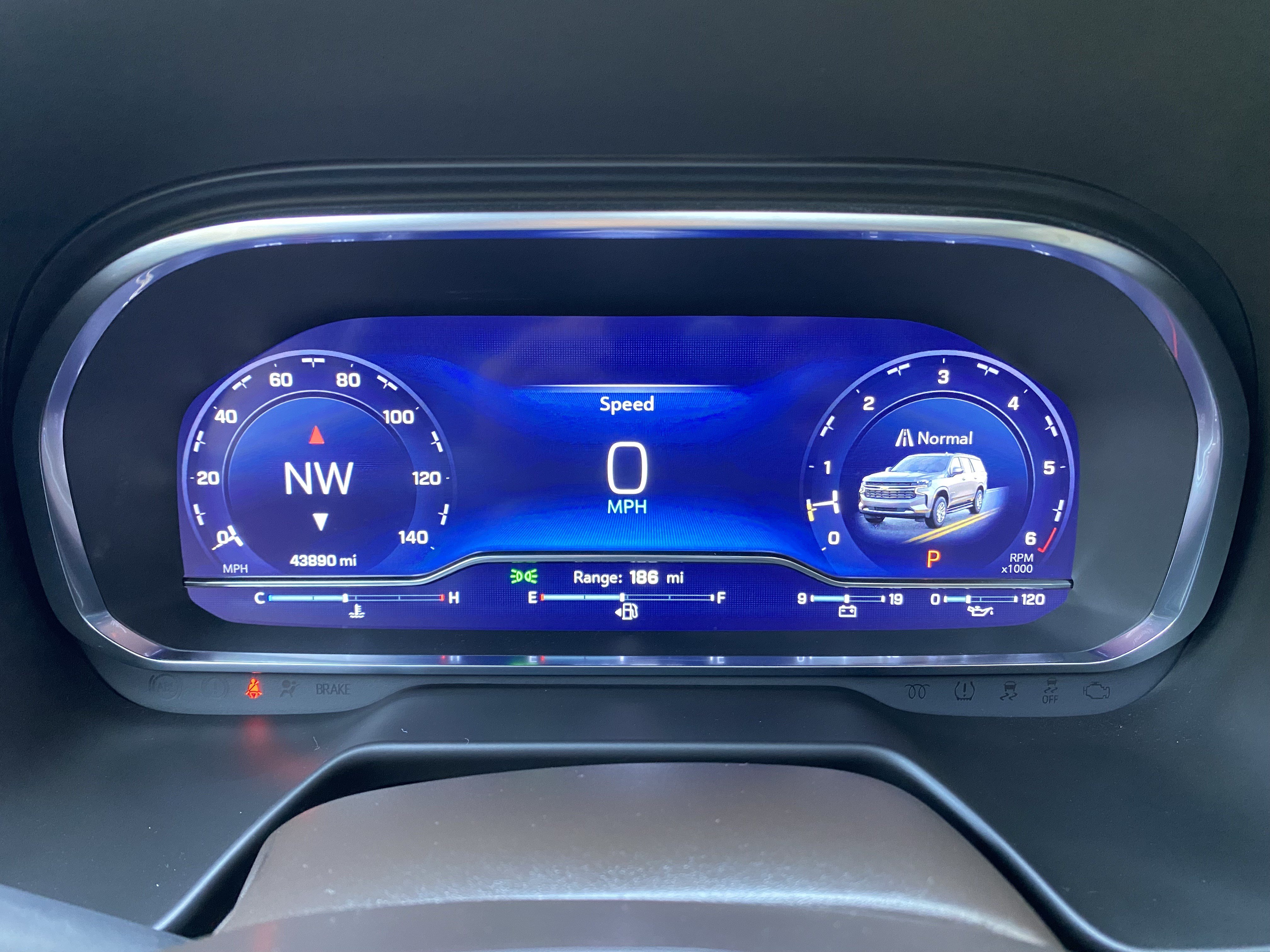 Used 2023 Chevrolet Tahoe LT w/ Luxury Package RWD image 18