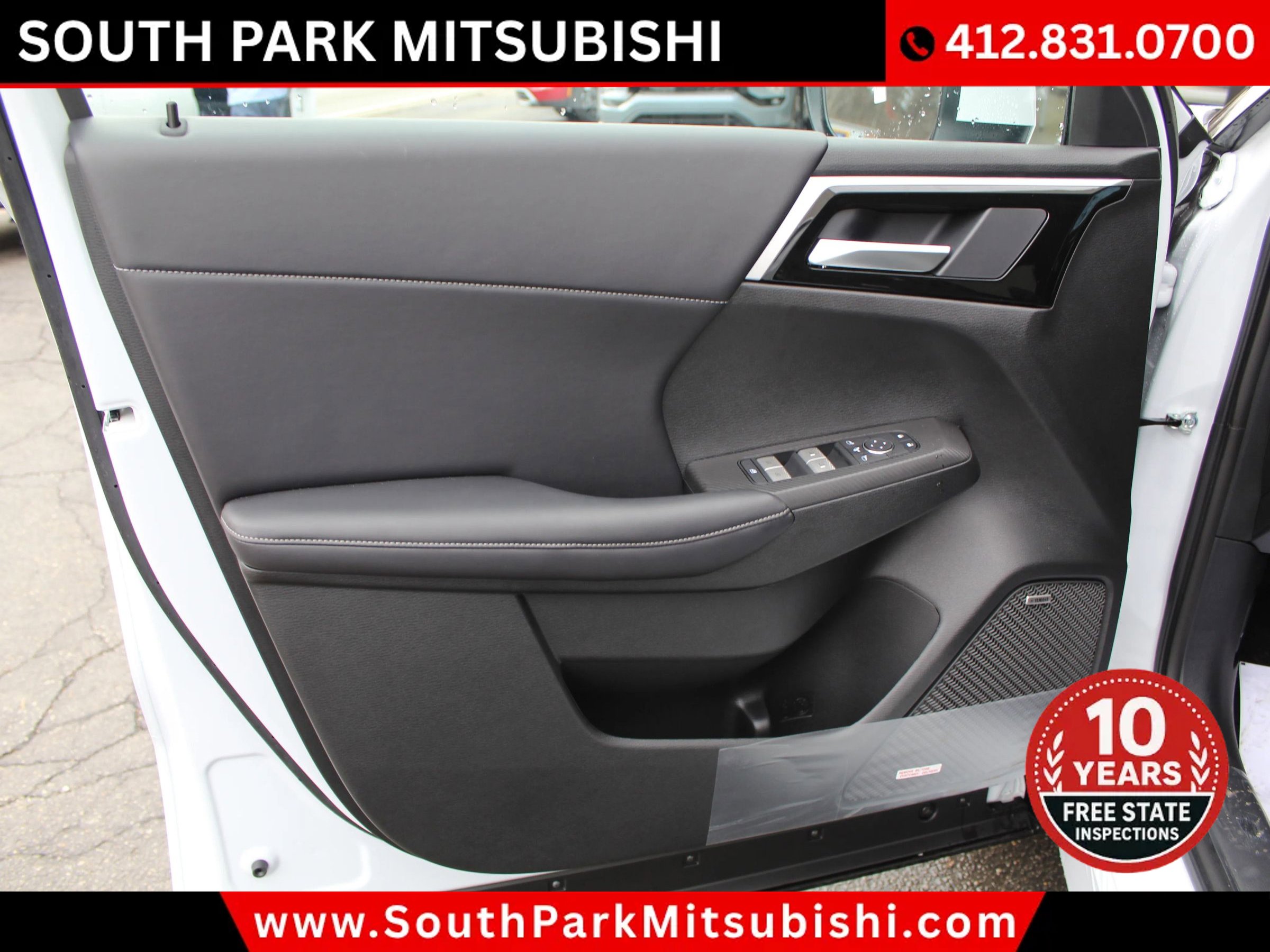 New 2026 Mitsubishi Outlander SE image 13