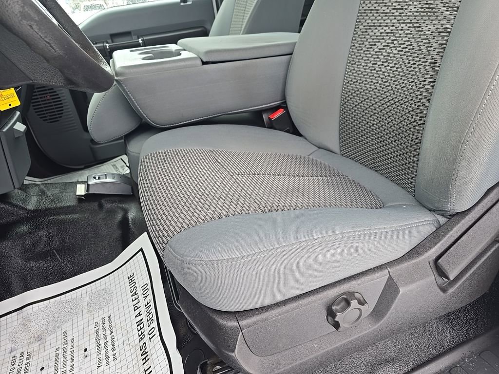 Used 2016 Ford F250 XL w/ Power Equipment Group image 14