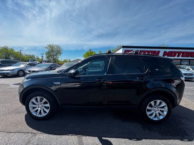 Used 2017 Land Rover Discovery Sport SE AWD/4WD image 9