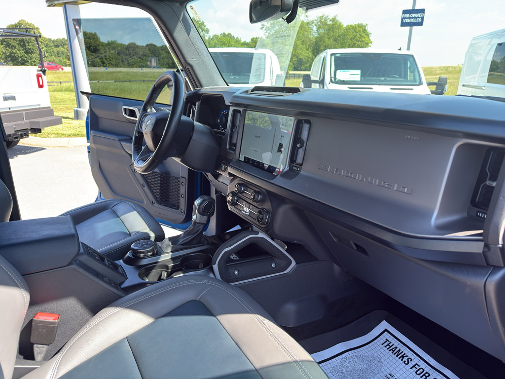 Certified 2023 Ford Bronco Outer Banks w/ Sasquatch Package AWD/4WD image 14