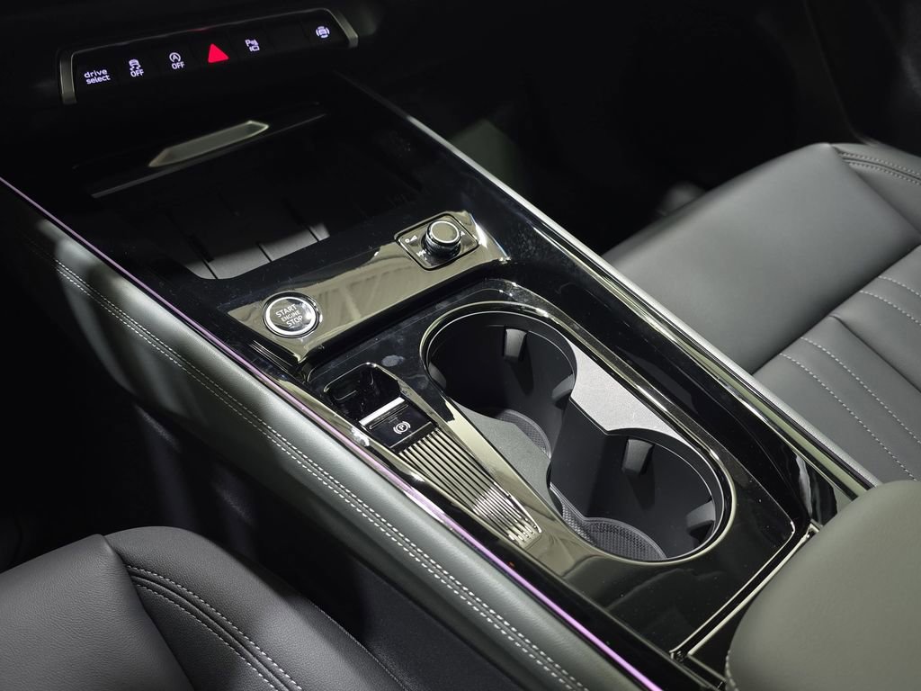 New 2026 Audi Q3 quattro 2.0T image 37