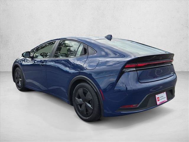 Certified 2025 Toyota Prius LE FWD image 8