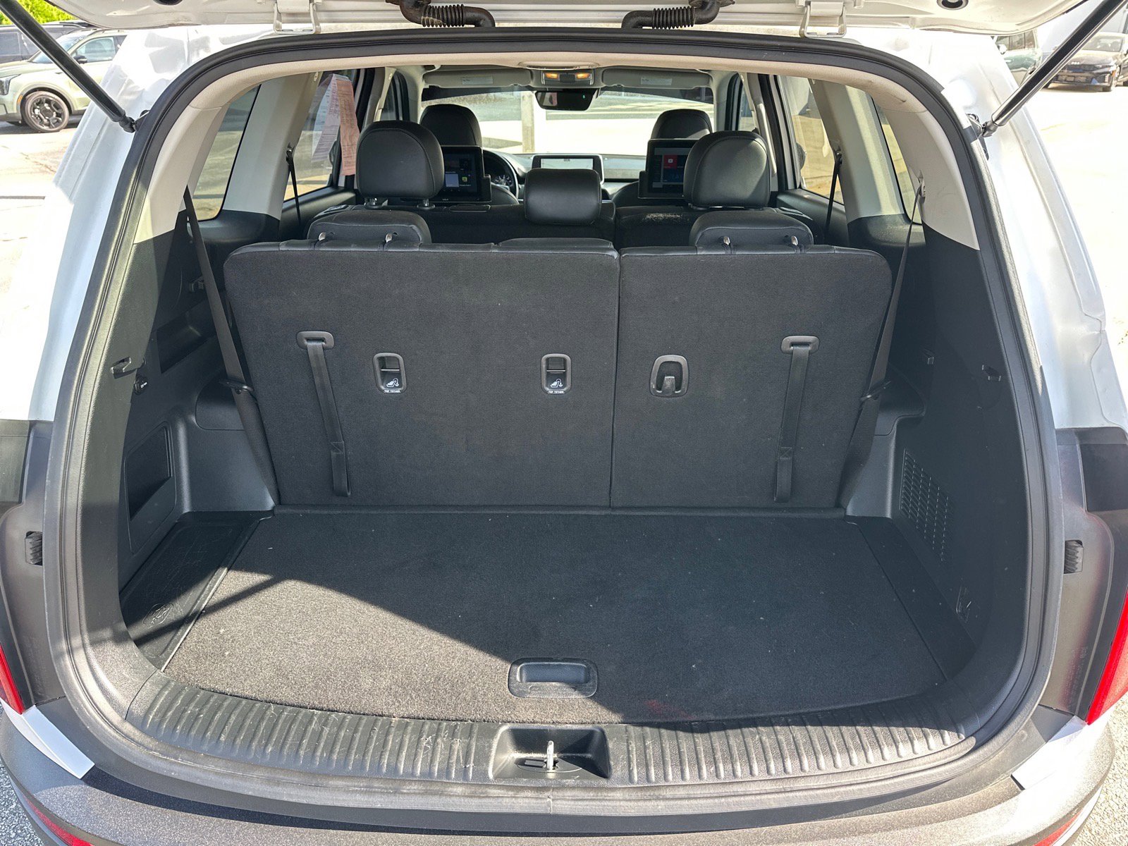 Certified 2022 Kia Telluride LX AWD/4WD image 17
