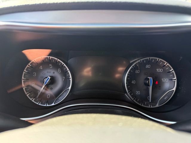 New 2026 Chrysler Pacifica Limited w/ S Appearance Package image 18