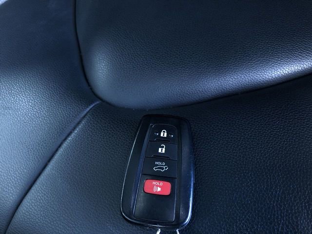 Used 2022 Toyota Highlander XLE image 33