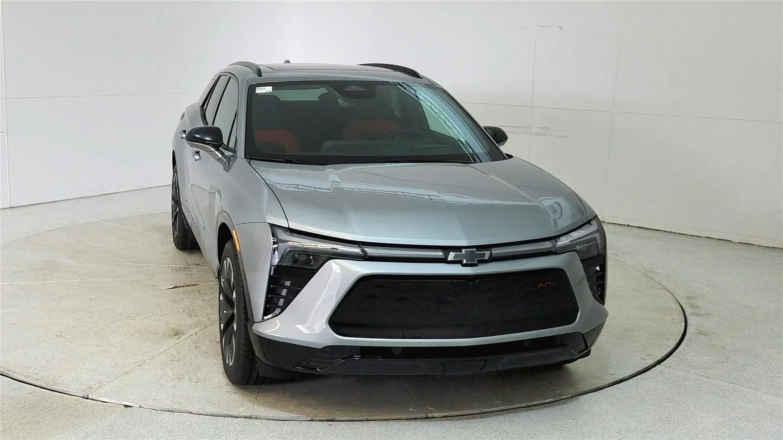 New 2025 Chevrolet Blazer EV RS RWD image 2