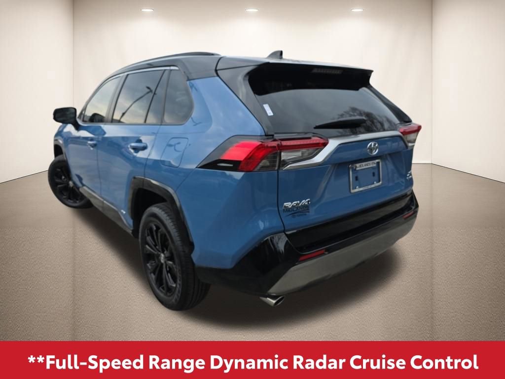 Used 2025 Toyota RAV4 XSE image 9