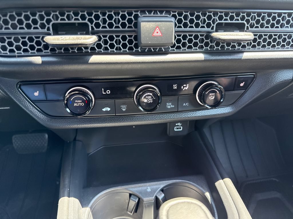 Certified 2024 Honda HR-V Sport image 31