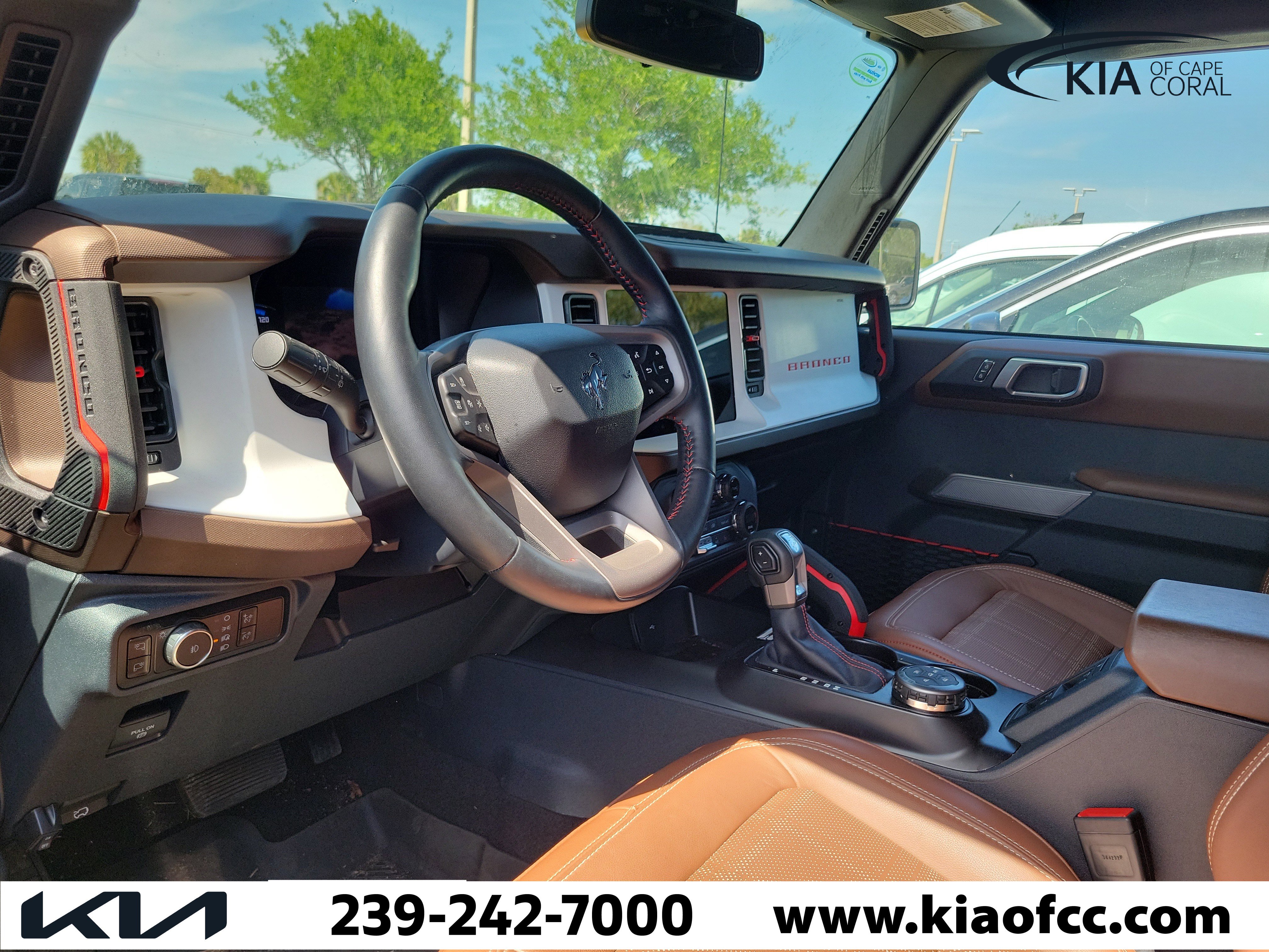 Used 2023 Ford Bronco Heritage Edition image 7