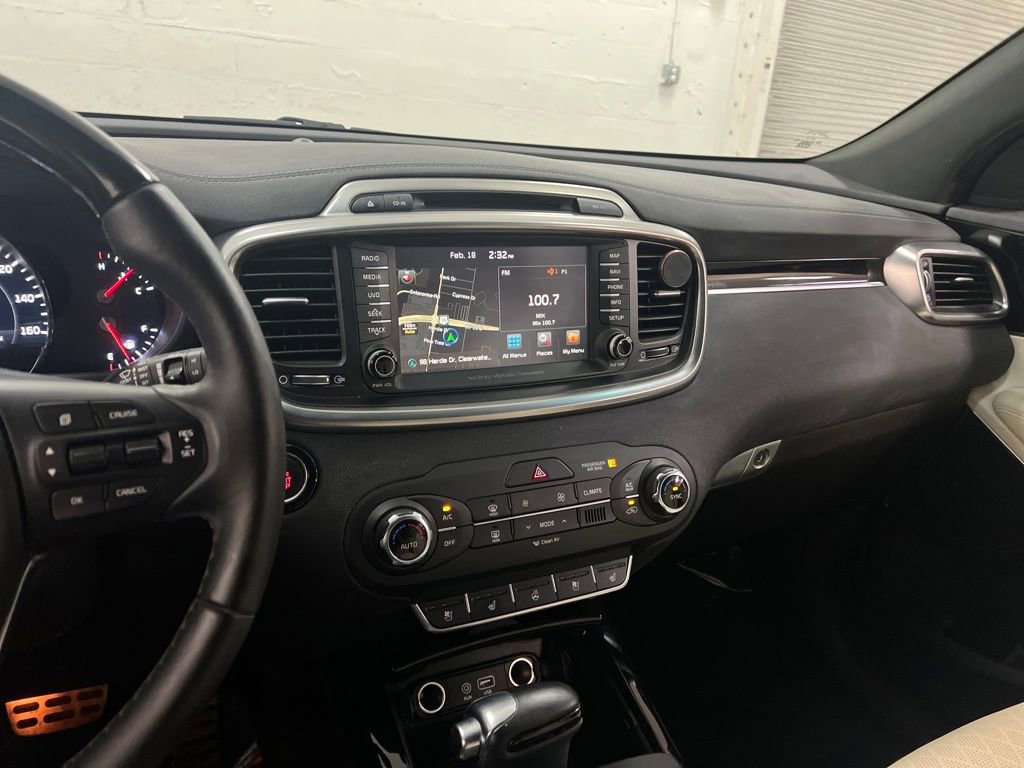 Used 2016 Kia Sorento SX image 20