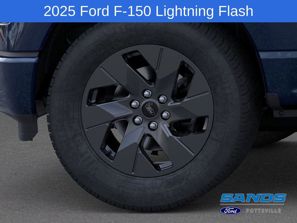 New 2025 Ford F150 Lightning Flash image 19