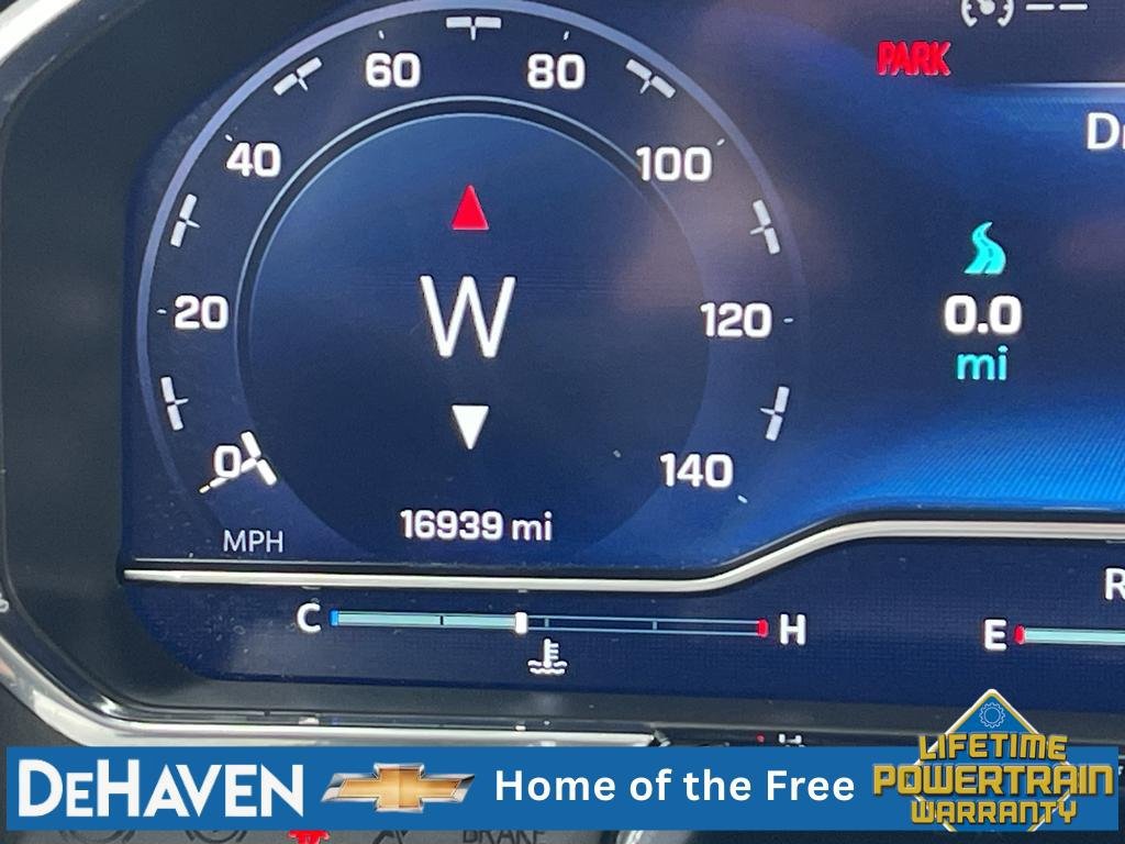 Used 2024 Chevrolet Silverado 1500 ZR2 w/ Technology Package AWD/4WD image 13