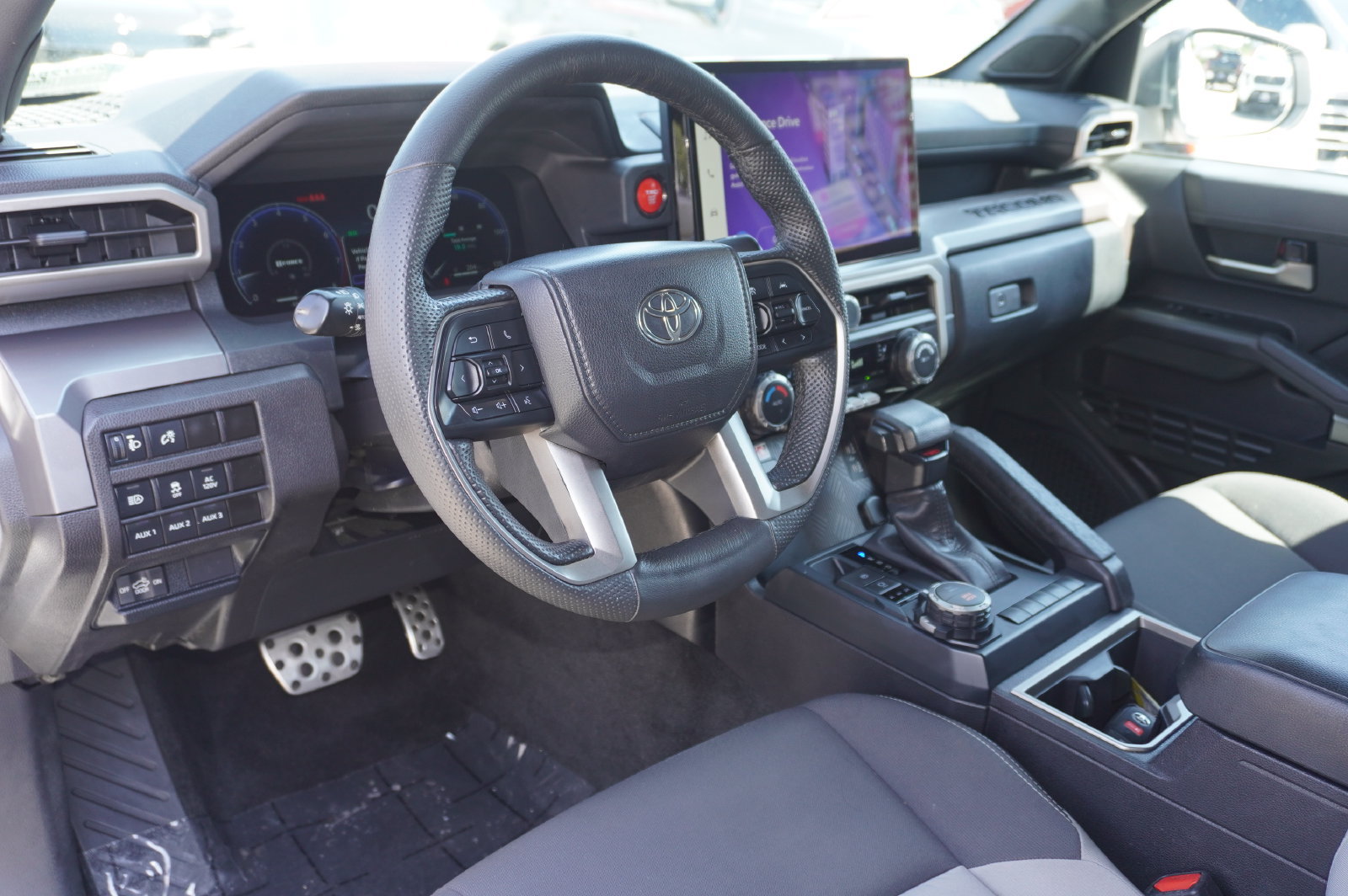 Used 2024 Toyota Tacoma TRD Sport w/ TRD Sport Upgrade Package AWD/4WD image 11