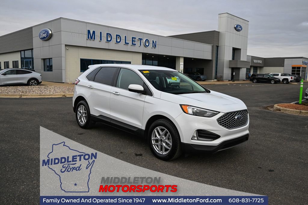 Used 2024 Ford Edge SEL w/ Convenience Package