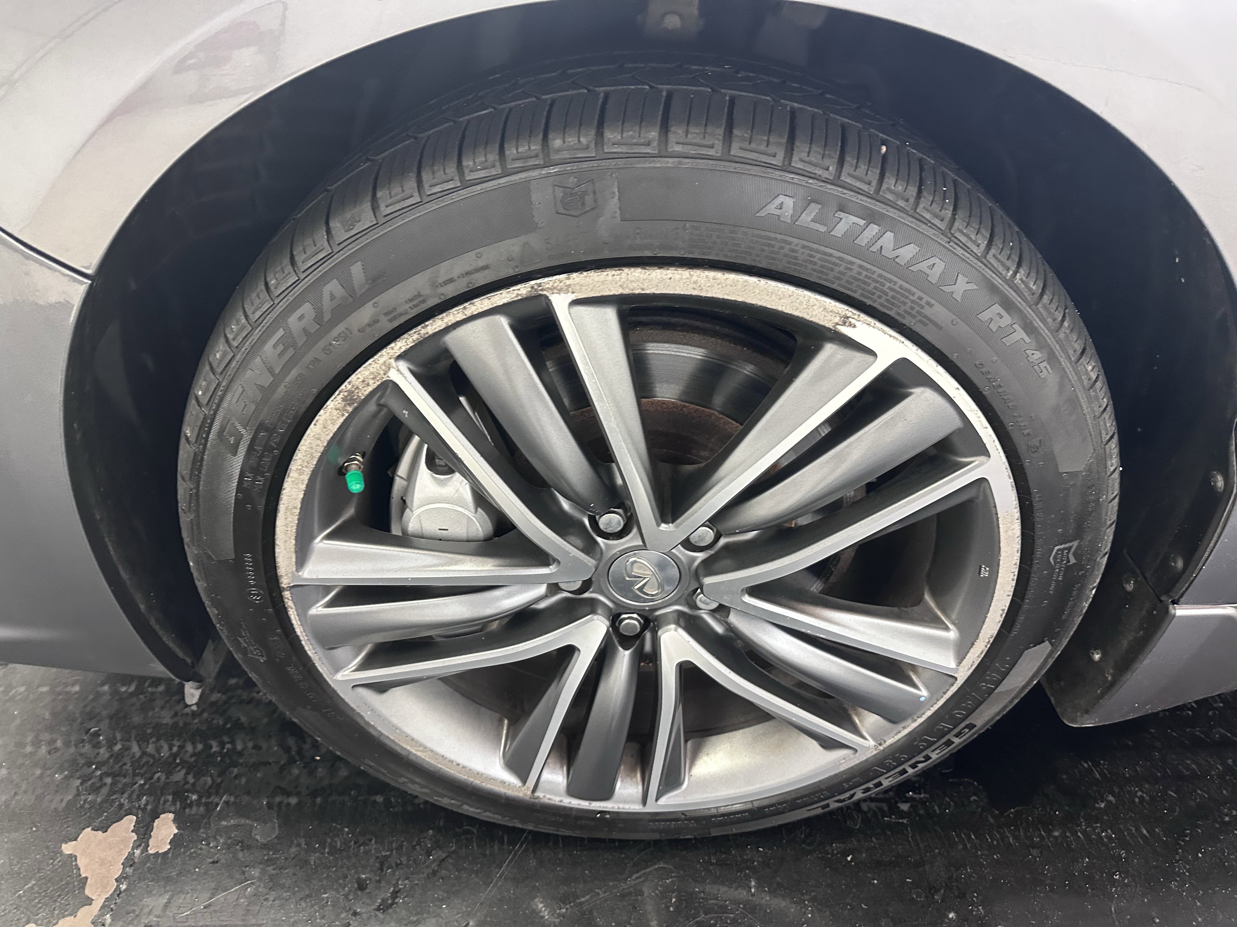 Used 2014 INFINITI Q50 Sport w/ Navigation Package image 24