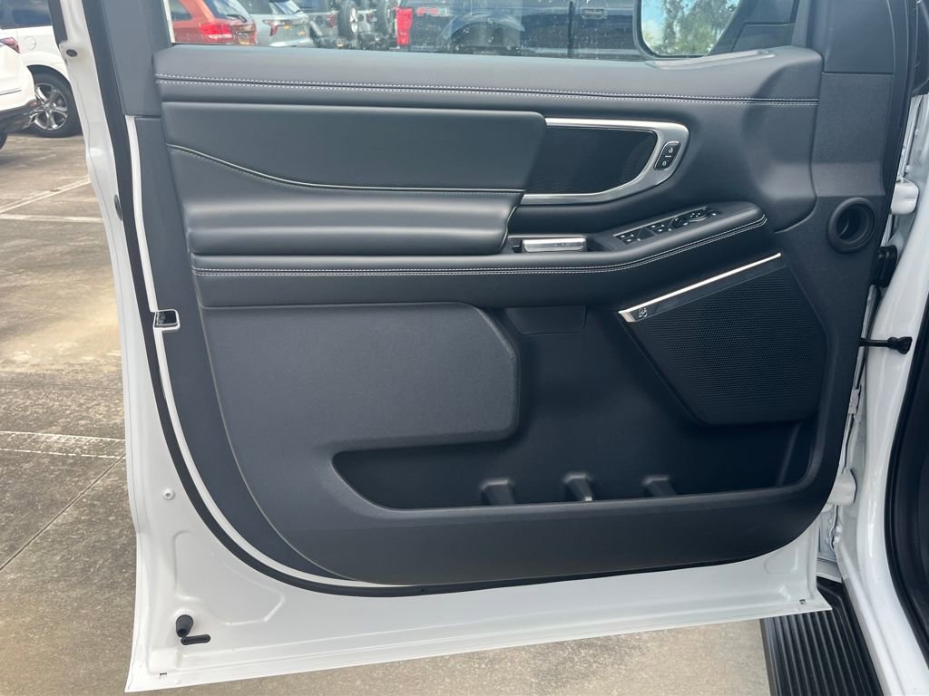 New 2026 Ford Expedition Platinum AWD/4WD image 15