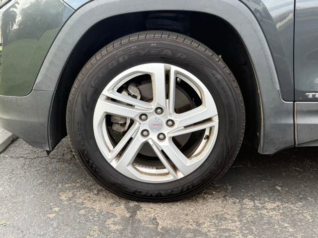 Used 2018 GMC Terrain SLE w/ Driver Convenience Package image 32