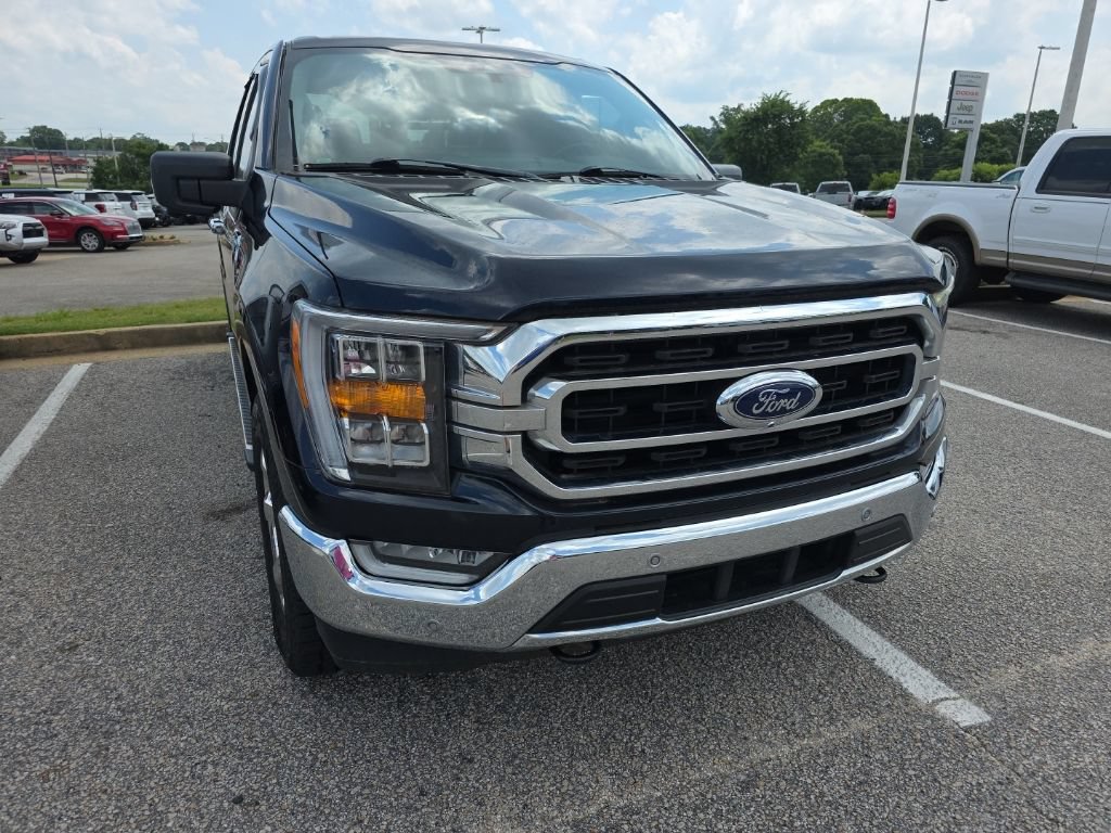 Used 2022 Ford F150 XLT w/ Equipment Group 302A High AWD/4WD image 9