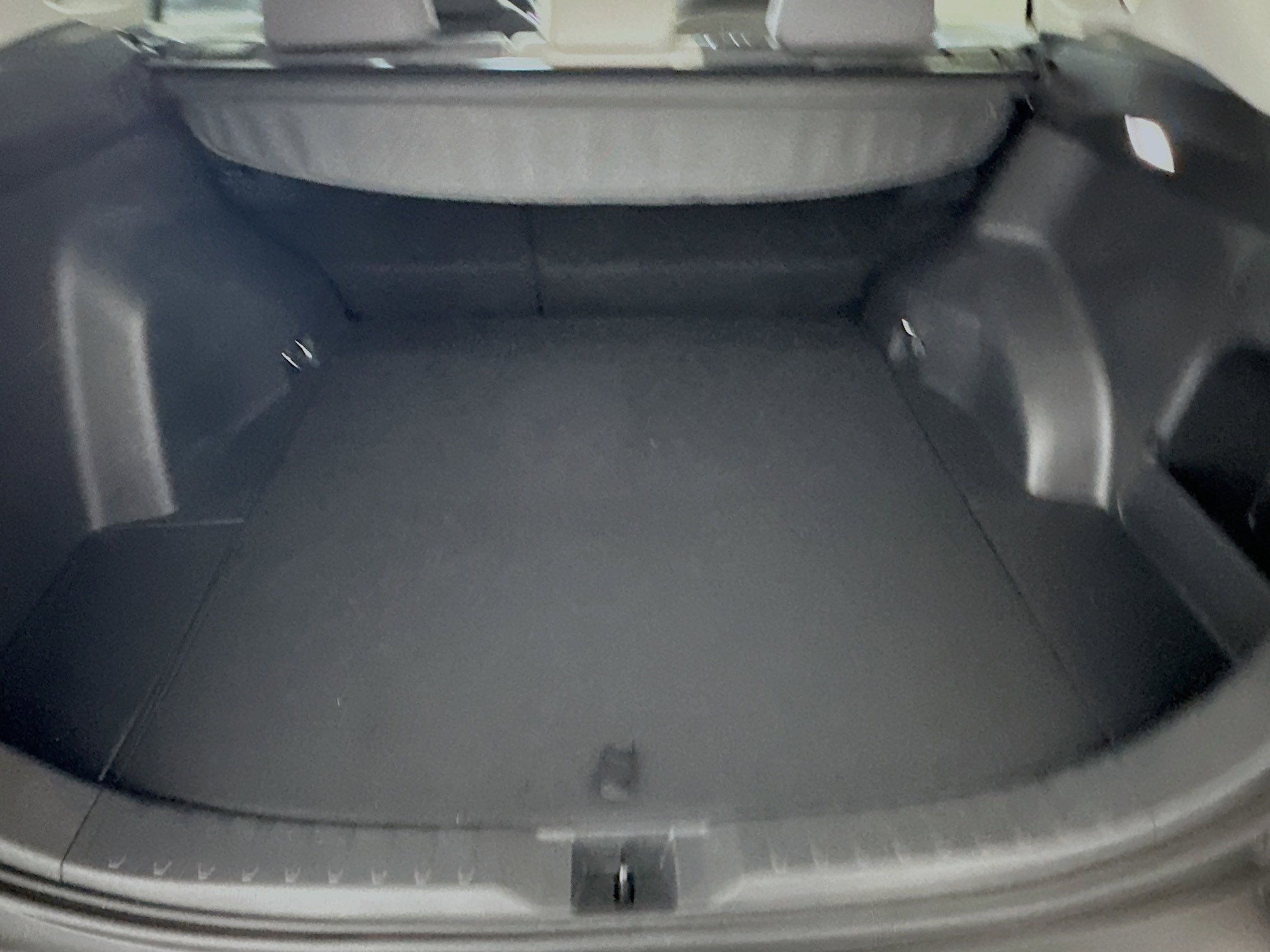 Used 2024 Toyota RAV4 XLE w/ Convenience Package FWD image 30