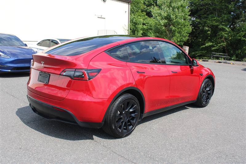 Used 2022 Tesla Model Y Long Range AWD/4WD image 6