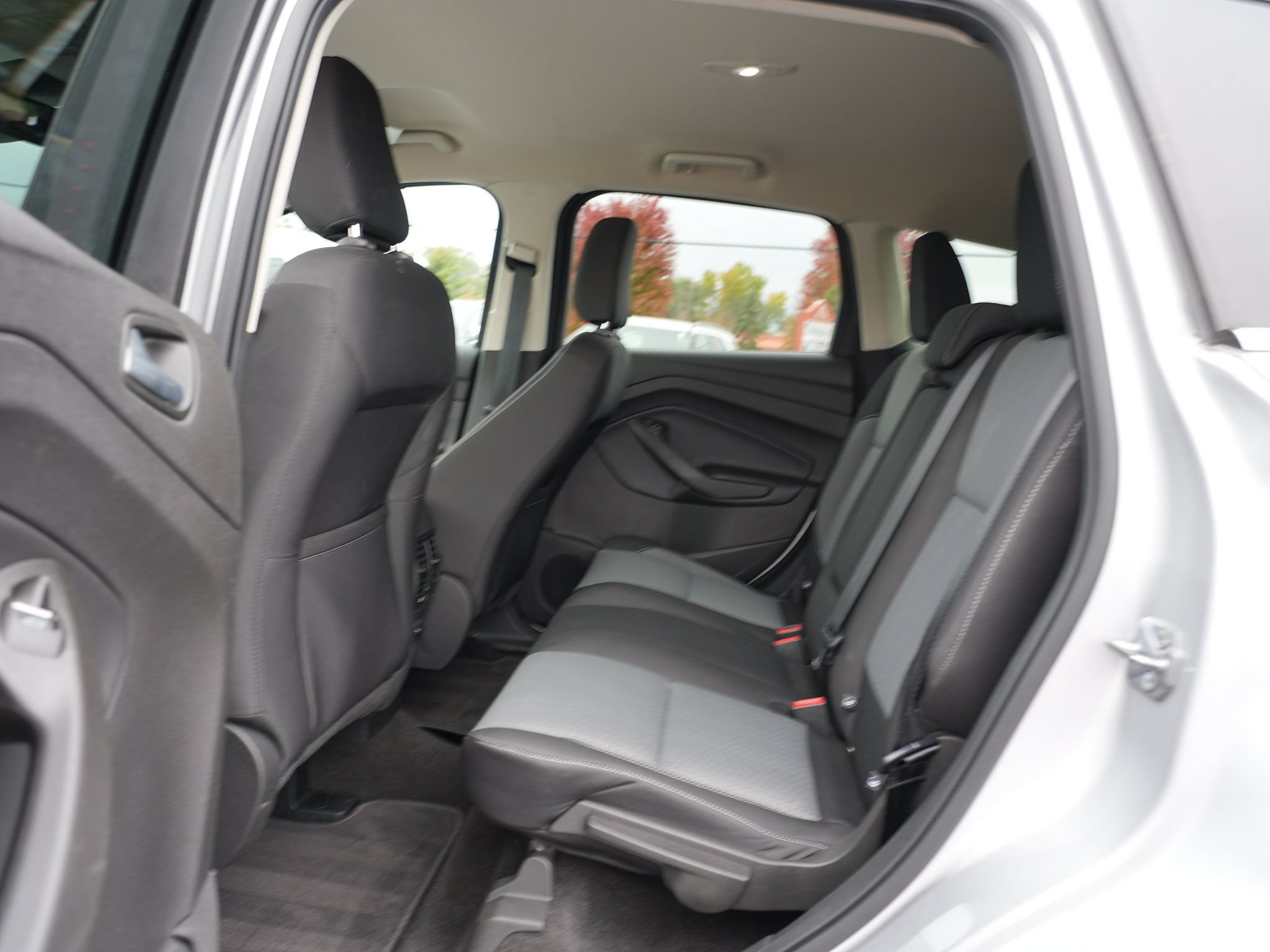 Used 2019 Ford Escape SE AWD/4WD image 19